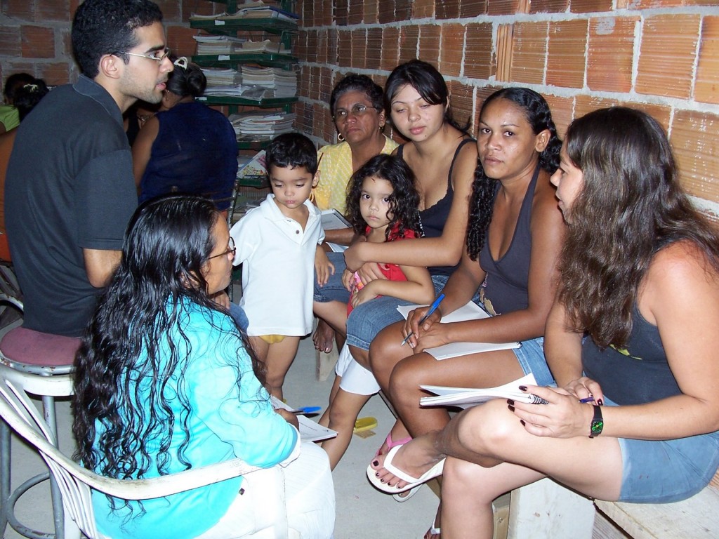 Oficina Sobre Consumo Consciente na Comunidade Planalto Vitória / Fortaleza - CE